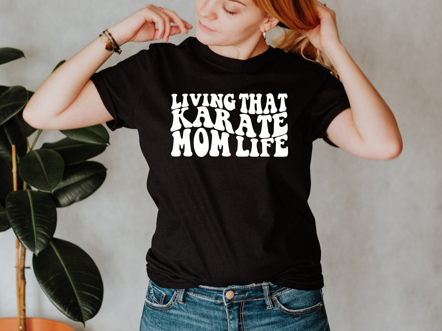 Living that Karate Mom Life Wavy Text Tee Unisex Fit T-Shirt, Adult