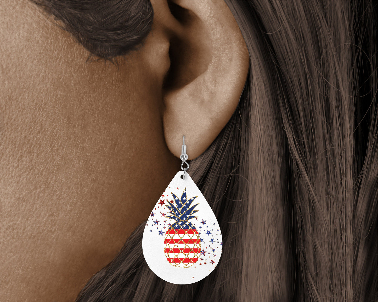 Patriotic Red White Blue Teardrop Earrings - Lightweight & Perfect for 4th of July! Show off your USA pride with these stunning earrings